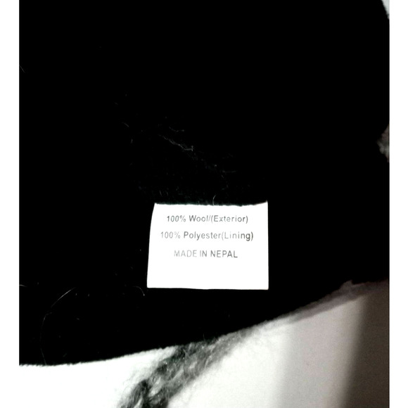 Wool cap/hat from Nepal - Picture 5 of 6